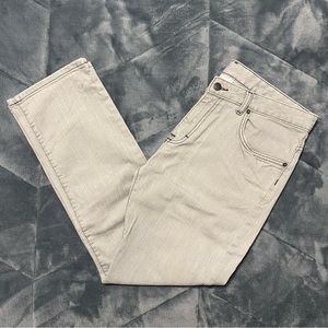 patagonia light gray jeans